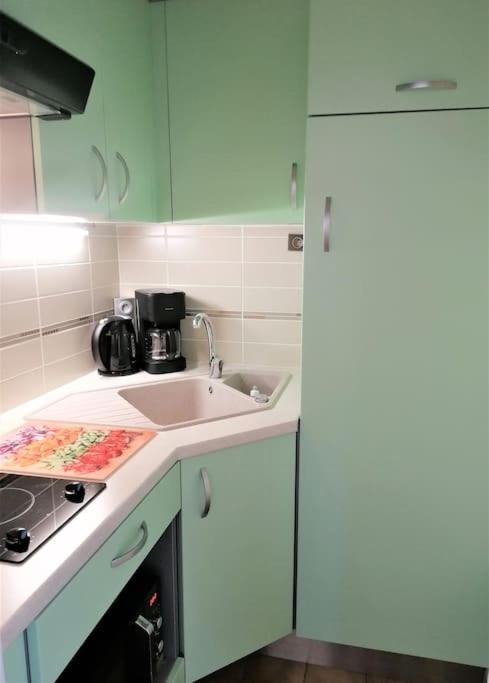 Appartement L'Evasion, Vue Mer, Plages A Pied เฟรฌูส ภายนอก รูปภาพ