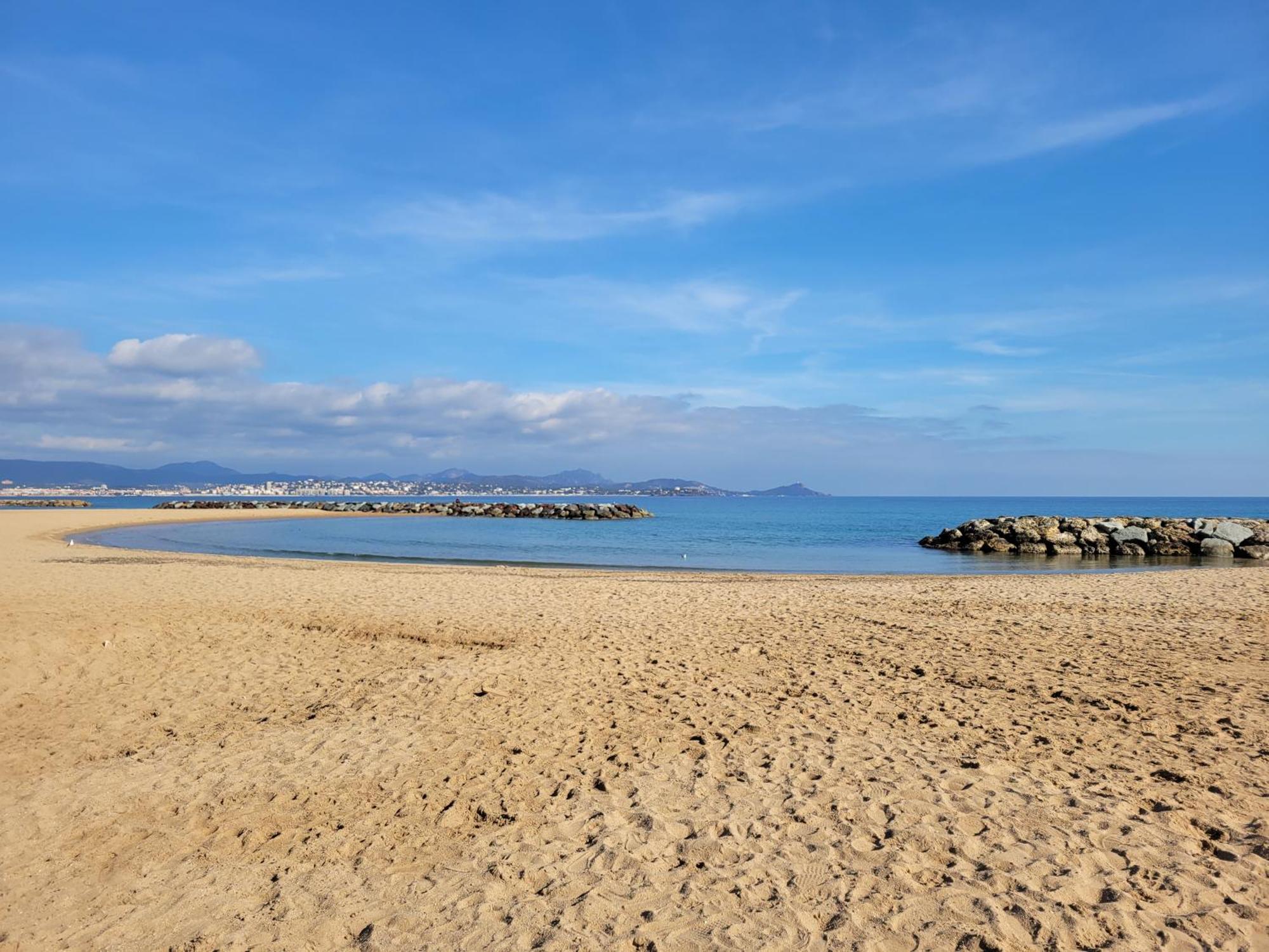 Appartement L'Evasion, Vue Mer, Plages A Pied เฟรฌูส ภายนอก รูปภาพ